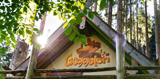 Blick auf das Goggolori-Baumhaus