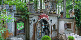 Schlosstor Freizeitpark Ruhpolding